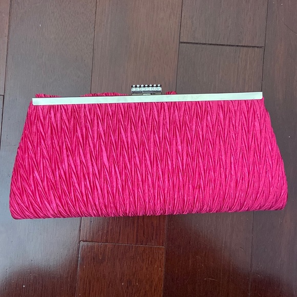 NWOT gyaru hot pink purse / clutch - Picture 2 of 4